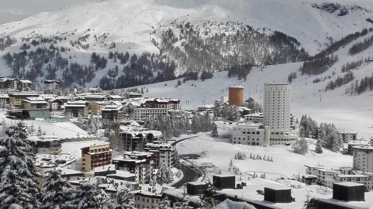 Palace 2 Residence Colle Colle Sestriere Buitenkant foto